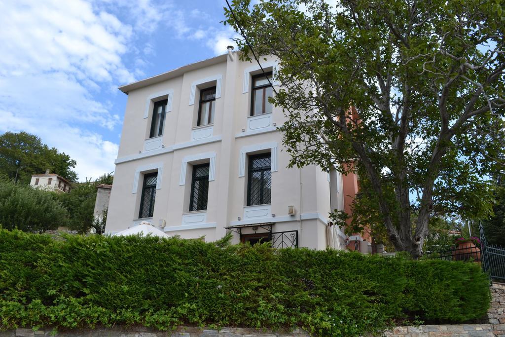 Vogiatzopoulou Guesthouse Agios Georgios Nilias Exterior foto